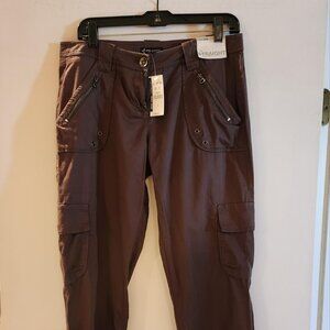 NY& CO Women's Brown Cargo Pant Ankle Length Size 6  NWT